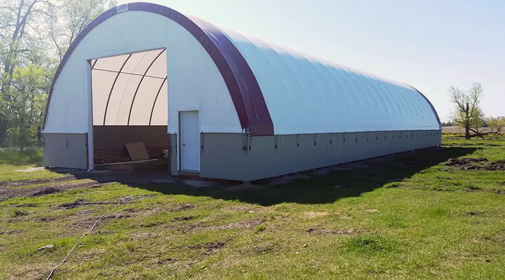 30 wide single pipe hoop barn with walk door