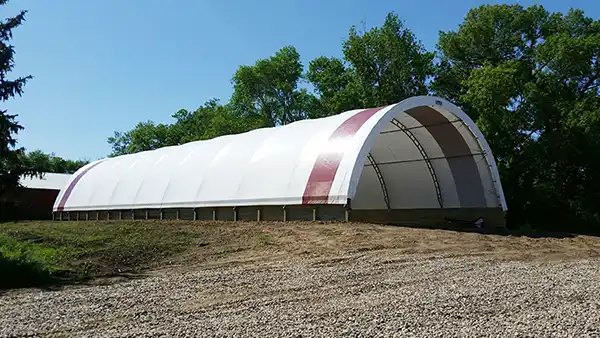 small truss farm hoop building