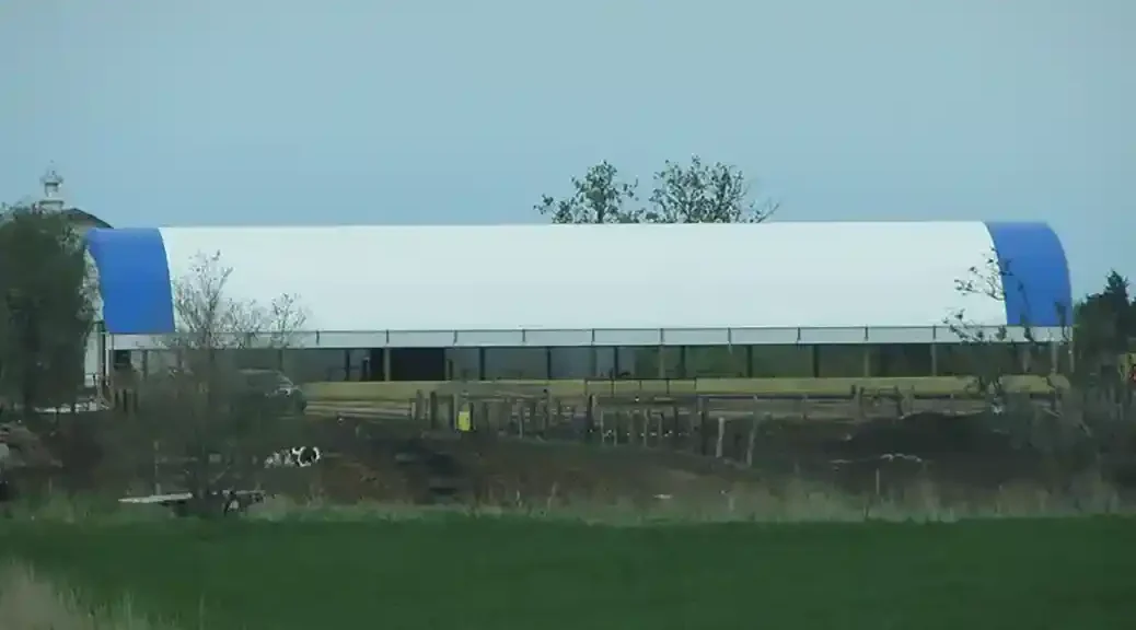 50 foot wide low profile livestock hoop barn