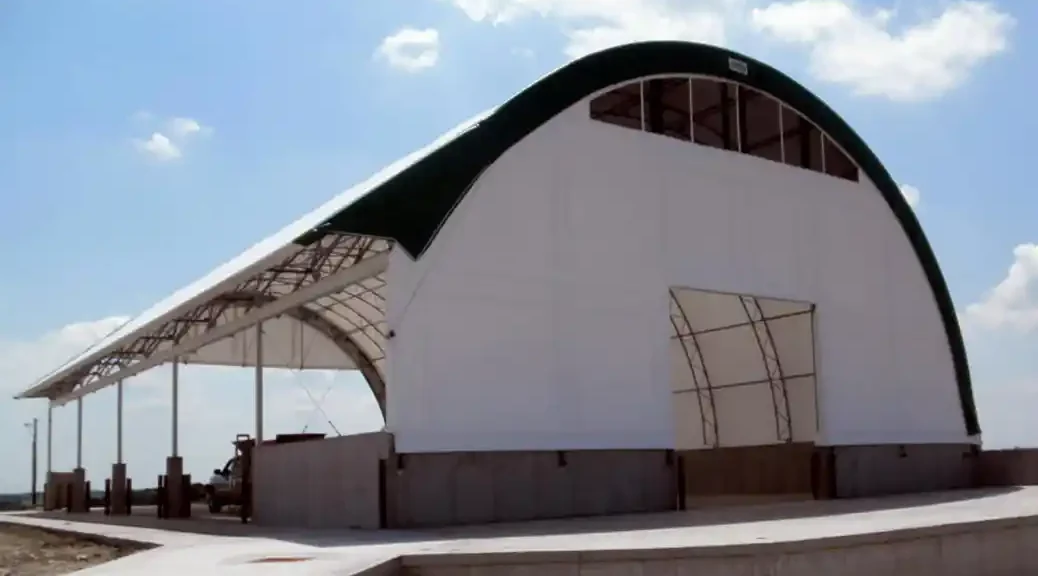 60 foot wide high profile truss livestock building